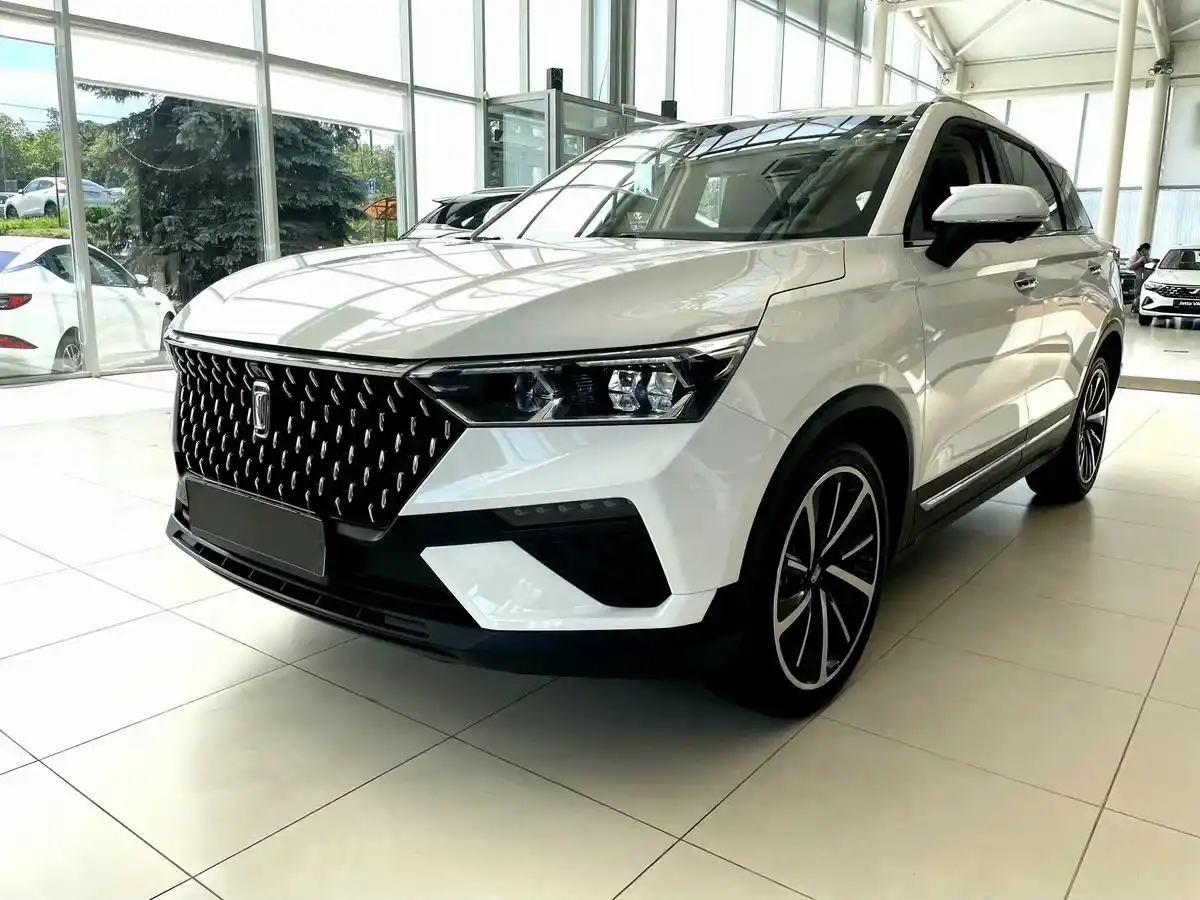 Faw Bestune T77 в наличии по цене от 1 124 000 рублей