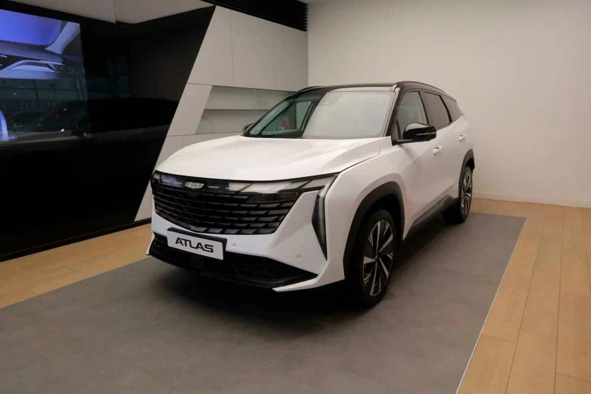 Geely Atlas Новый купить по цене от 1 439 000 рублей